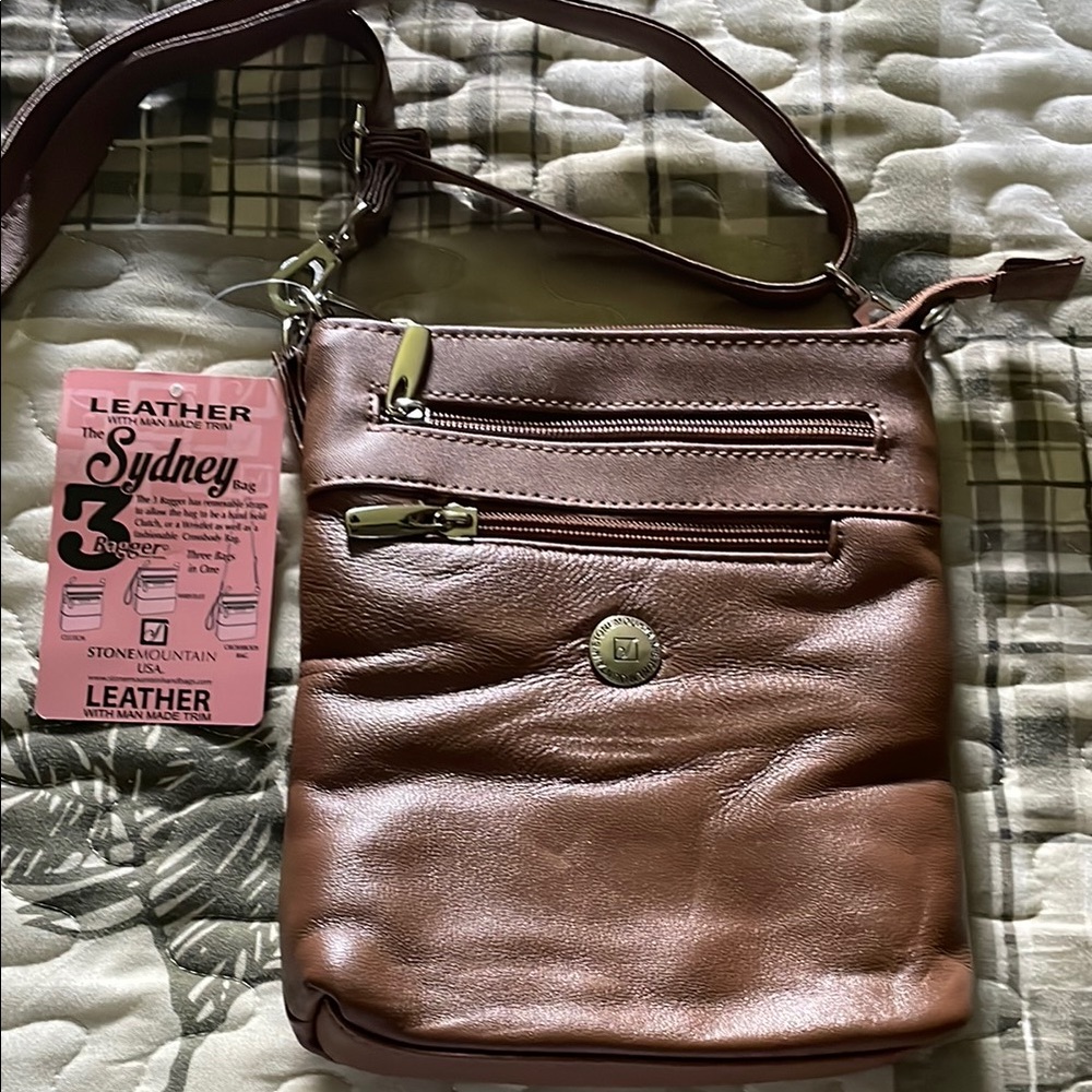 Stone Mountain Nutmeg Brown Leather Crossbody/ wrist  Bag NWT